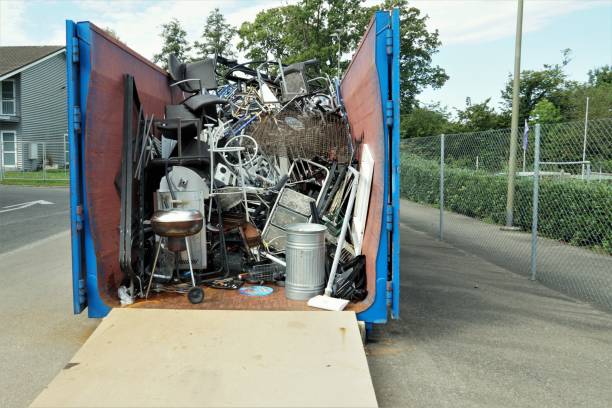 Household Junk Removal in Rainbow Lakes Estates, FL